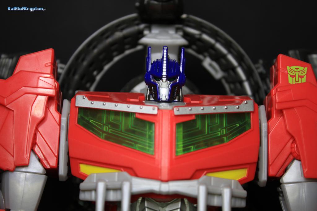 Video and Pictorial Review: Transformers Prime Beast Hunters Ultimate Class Beast Hunter Optimus Prime