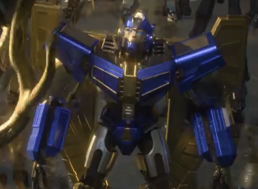 Bumblebee and Sentinel Prime are getting “Deluxe” type figures in Transformers One Toyline