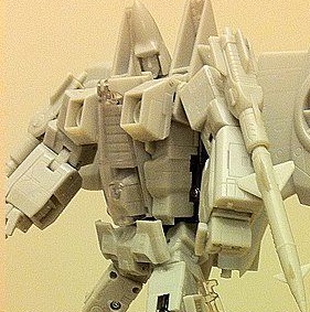 Prototype Images of iGear Coneheads, Bumblebee and Kup Head
