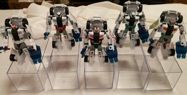 BotCon 2016 - Custom Class Figure Revealed to be Ratchet and Medix