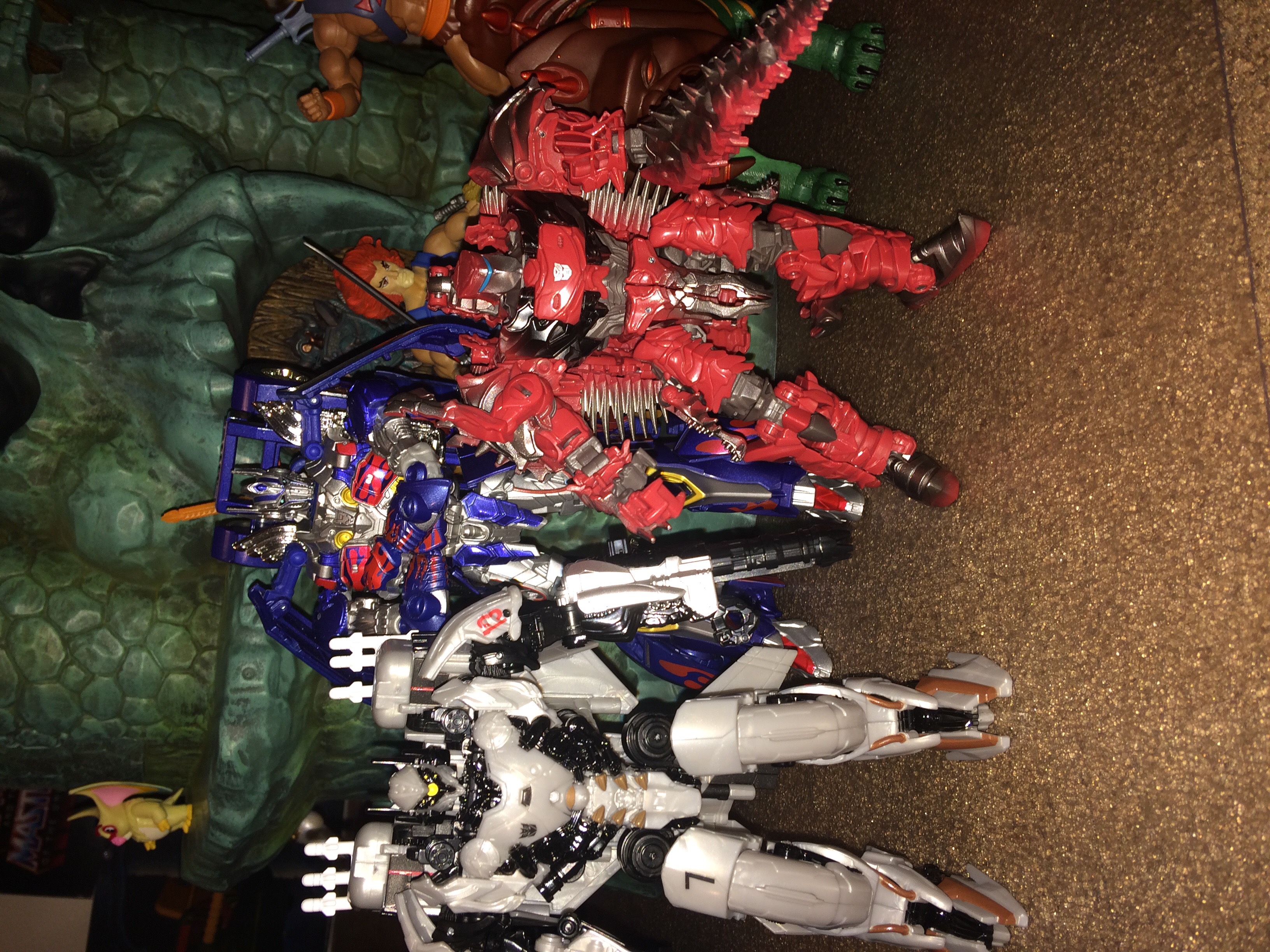 Exclusive In Hand Images of Transformers: The Last Knight Voyager Scorn and Nitro