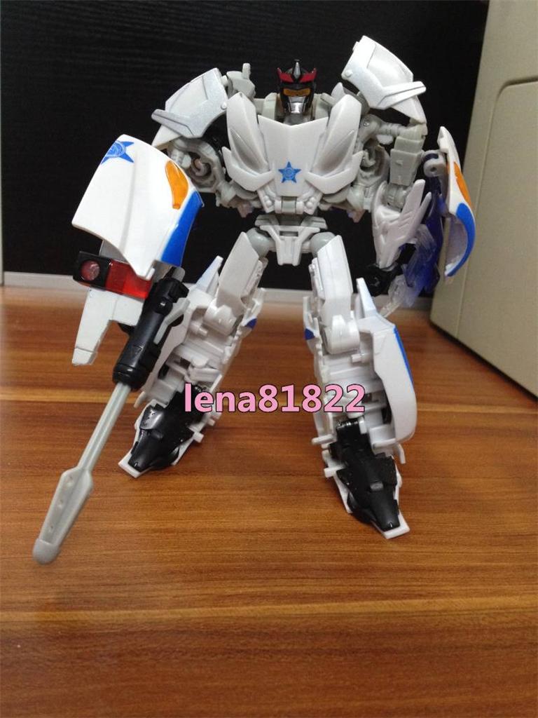 In-hand images of Protectobot 3 pack streetwise