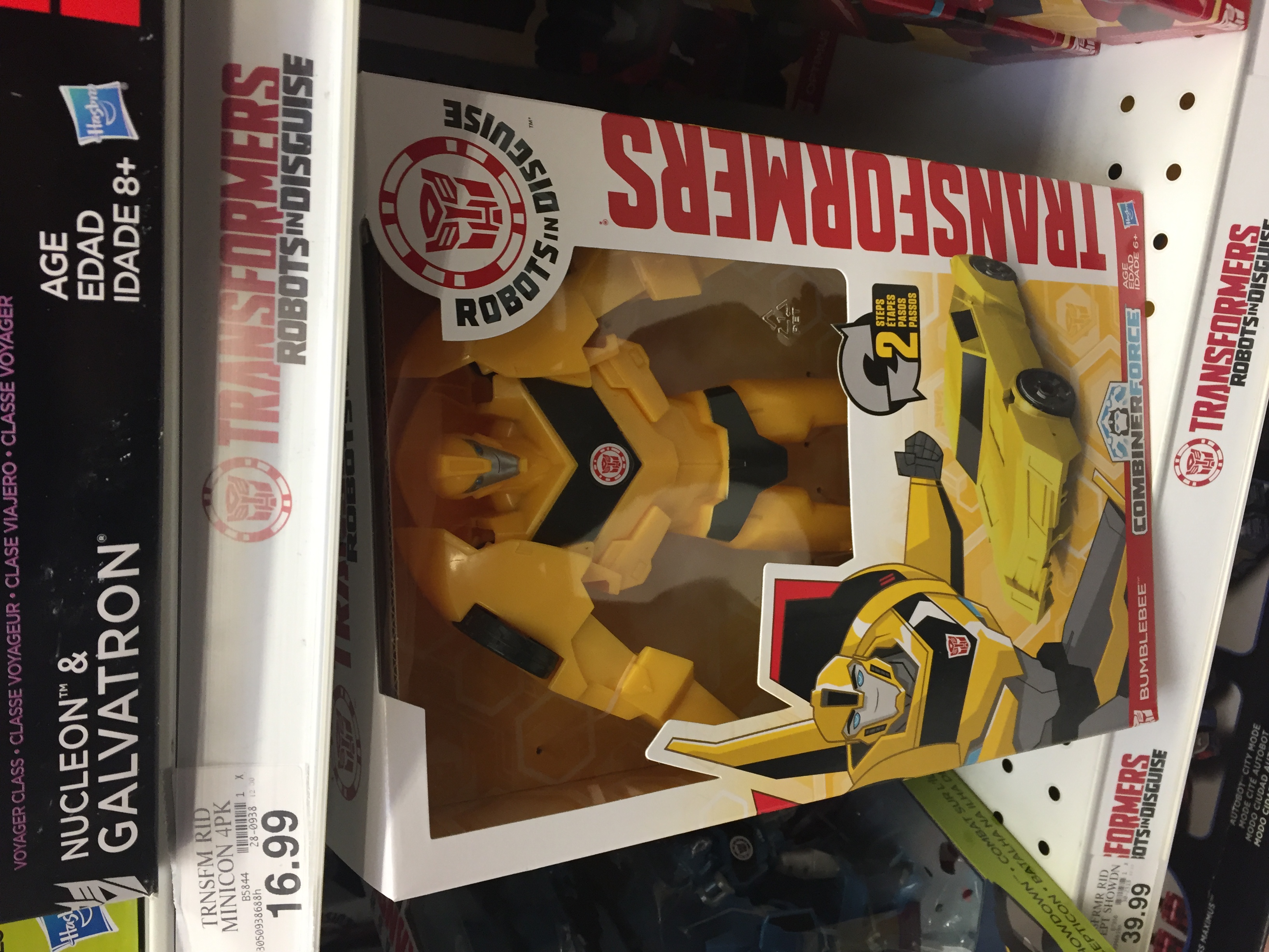 Robots in Disguise Titan Change Heroes Repackaged and Spotted at Retail