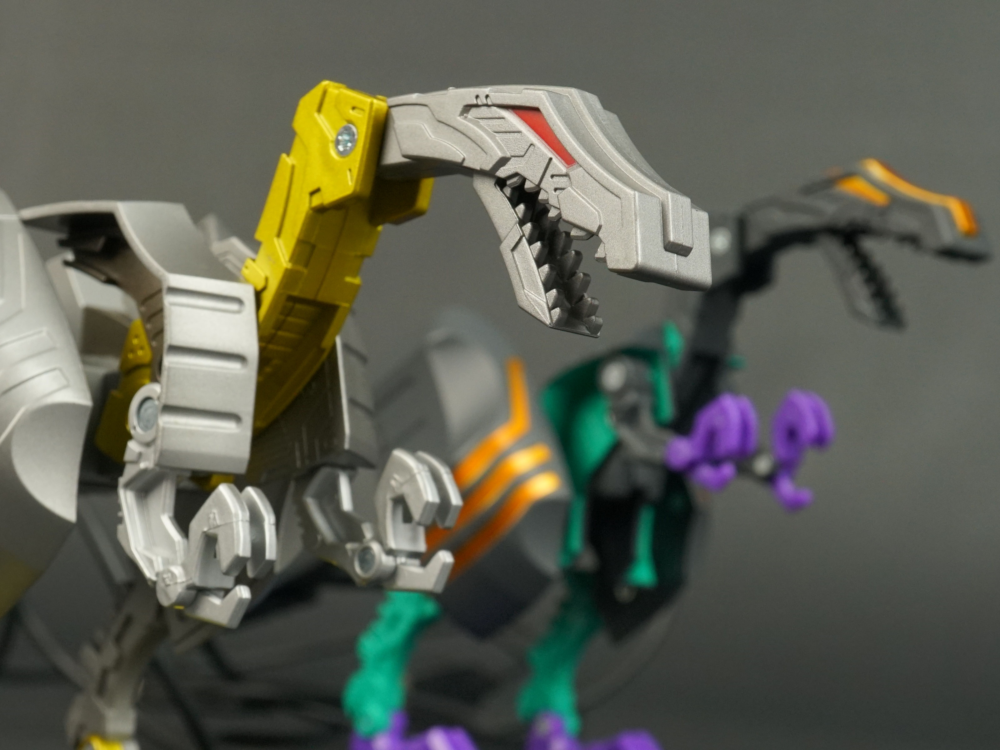 New Galleries: Device Label Cheetus, Grimlock and Dinosaurer