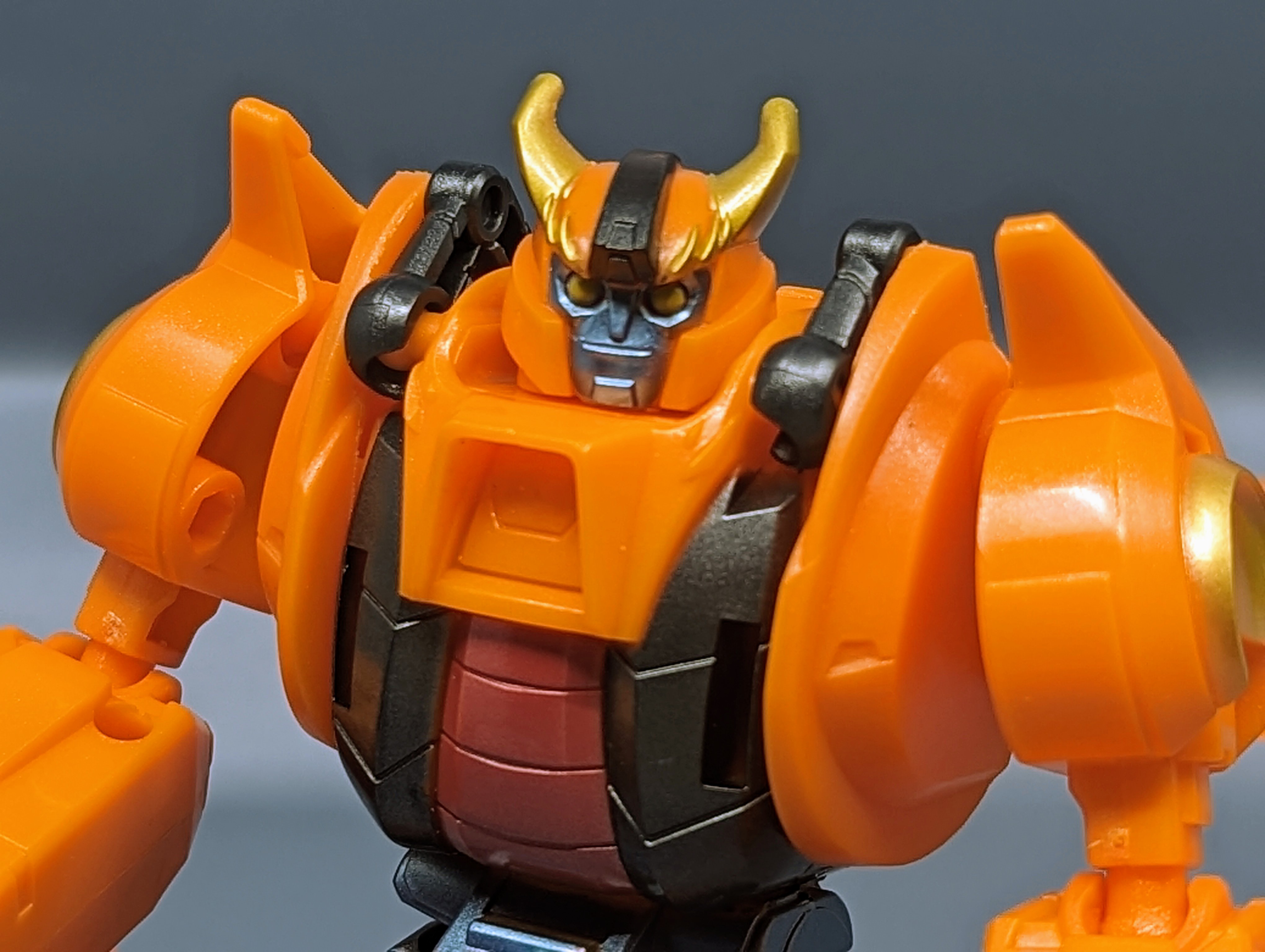 Video Review for Transformers Earthspark Jawbreaker
