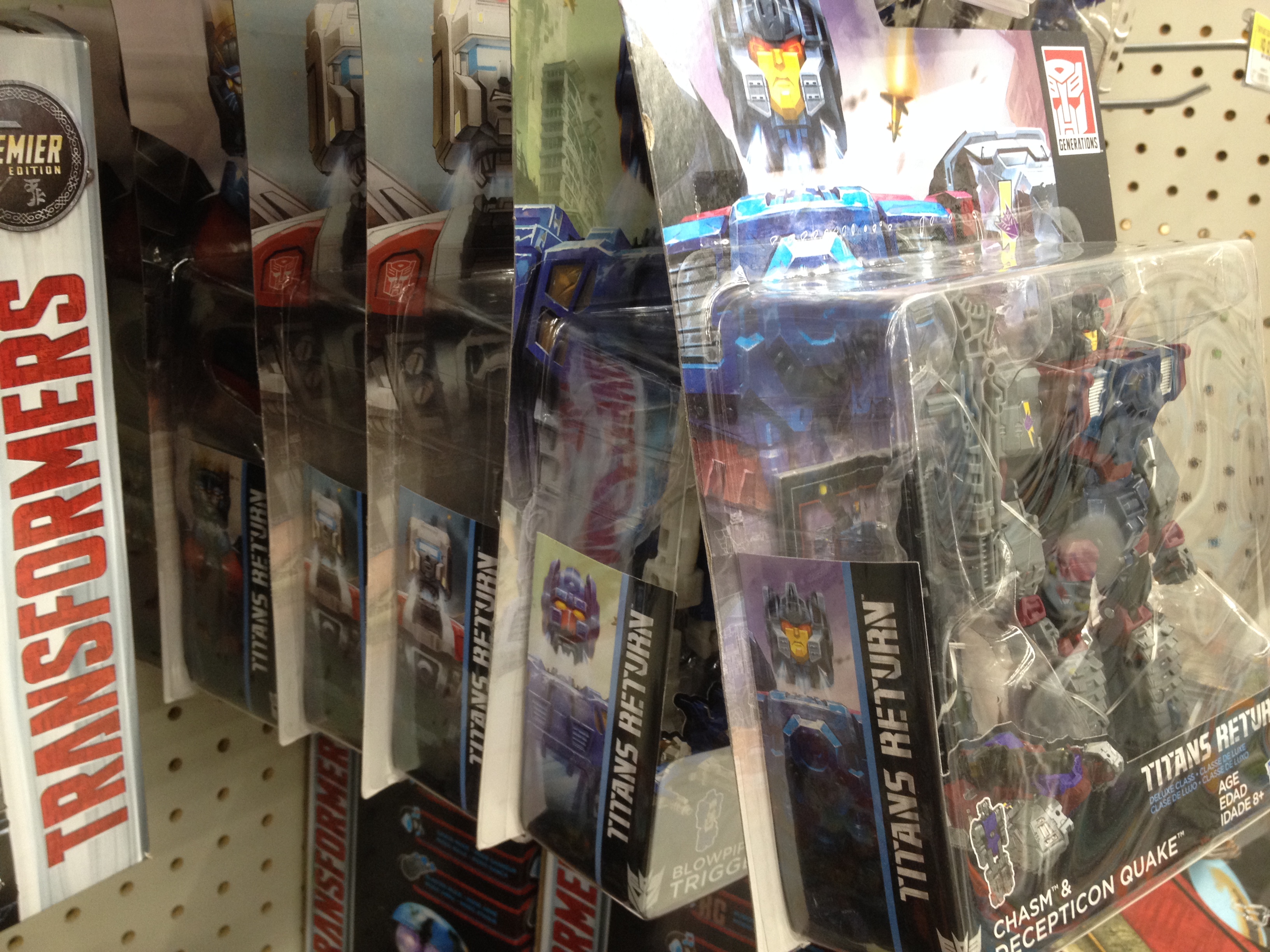 Transformers Titans Return Deluxe Revision Waves Being Restocked for the Holiday Season