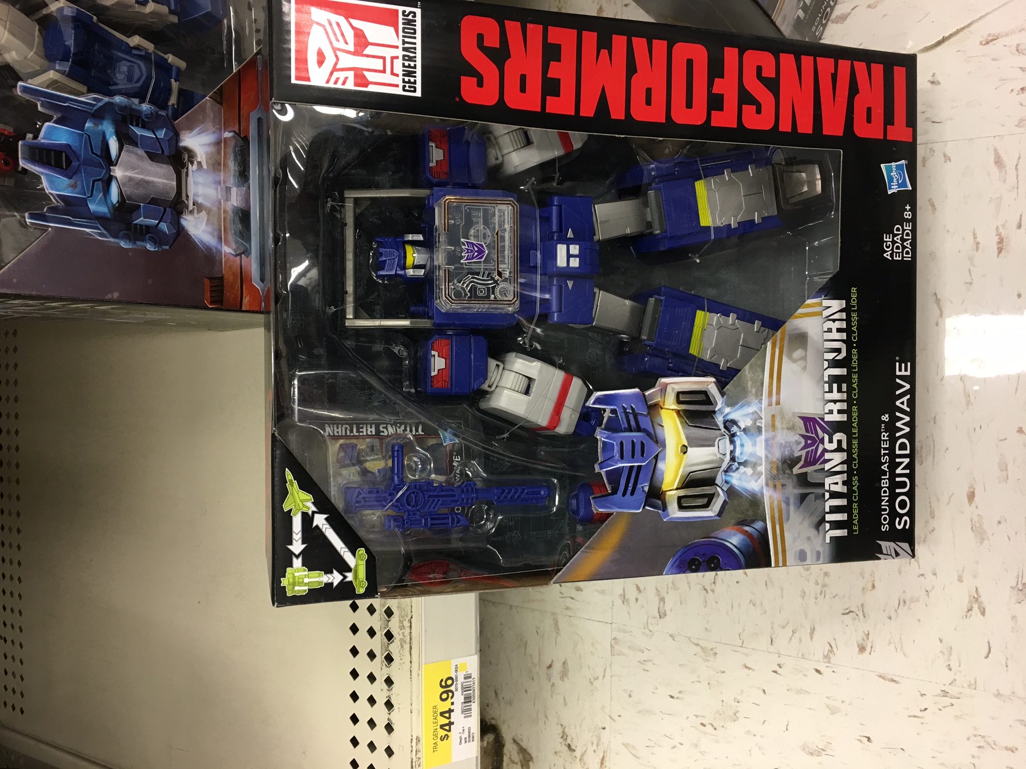Transformers Titans Return Soundwave Sighted at US Retail
