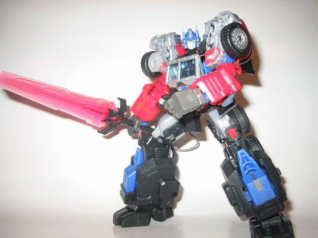 In-Hand Images of MakeToys Battle Tanker