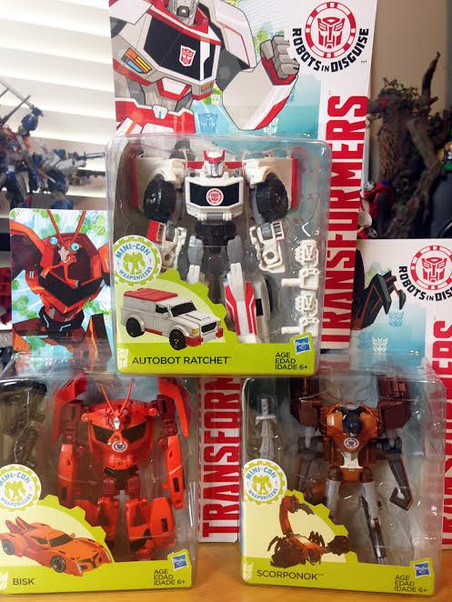 Transformers Robots in Disguise Wave 8 Ratchet and Bisk found at US Retail