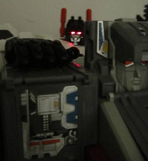 Transformers Generations Titan Class Metroplex Teaser Image