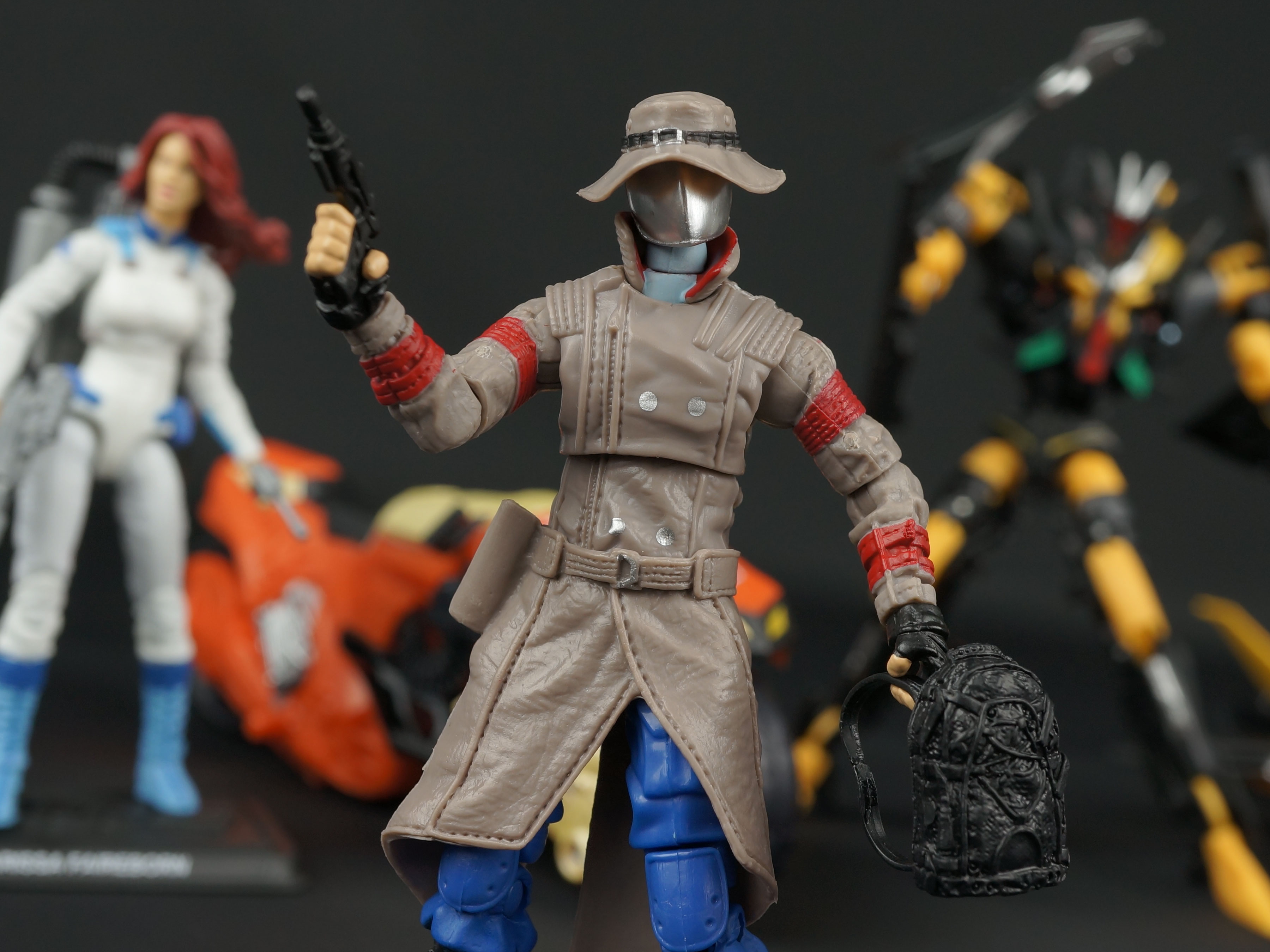 New Galleries: Club Exclusives Marissa Faireborn with Afterbreaker and Old Snake with Stealth B.A.T.