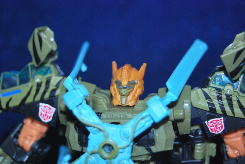 BotCon 2013 Machine Wars Sandstorm Revealed
