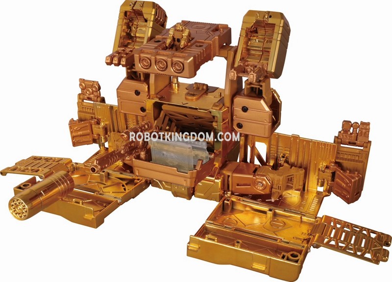 ROBOTKINGDOM.COM Newsletter #1468 with Gold Soundwave, MP 45 Bumblebee, MP 18+ Streak and More!