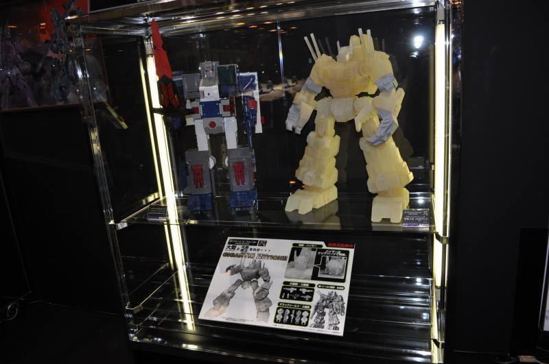 Sentinel Gigantic Action Scorponok on Display at Wonderfest 2013