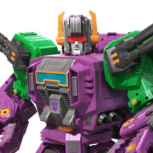 Entertainment Earth News: ReAction Astrotrain, MP-50 Tigatron, Earthrise Sky Lynx, Scorponok + more!