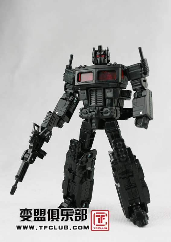 Auction for Rare Deluxe Classics Optimus Prime Prototype