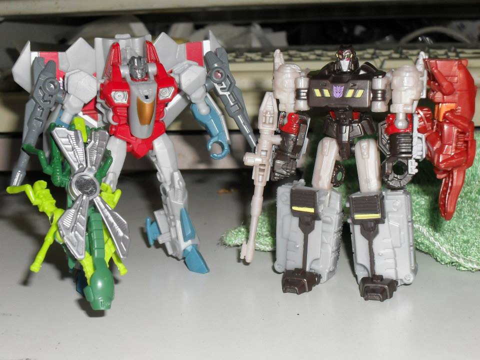 In-Hand Images: Generations Legends Megatron / Chop Shop and Starscream / Waspinator