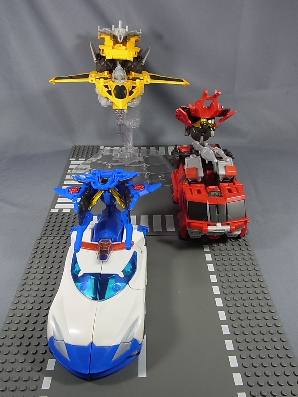 Extensive In-Hand Images: Takara Tomy Transformers Go! Swordbot Samurai Team