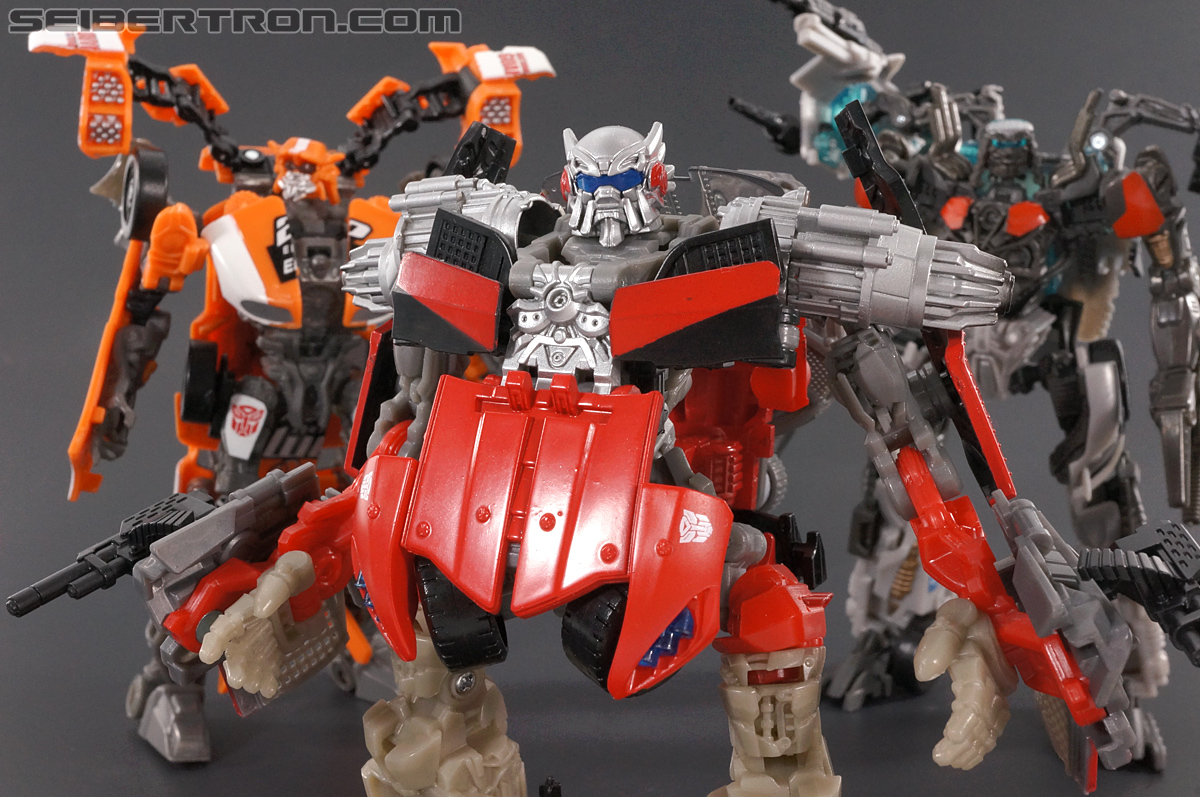 New Toy Galleries: Transformers DOTM Deluxes Armor Topspin, Track Battle Roadbuster, & Takara Leadfoot
