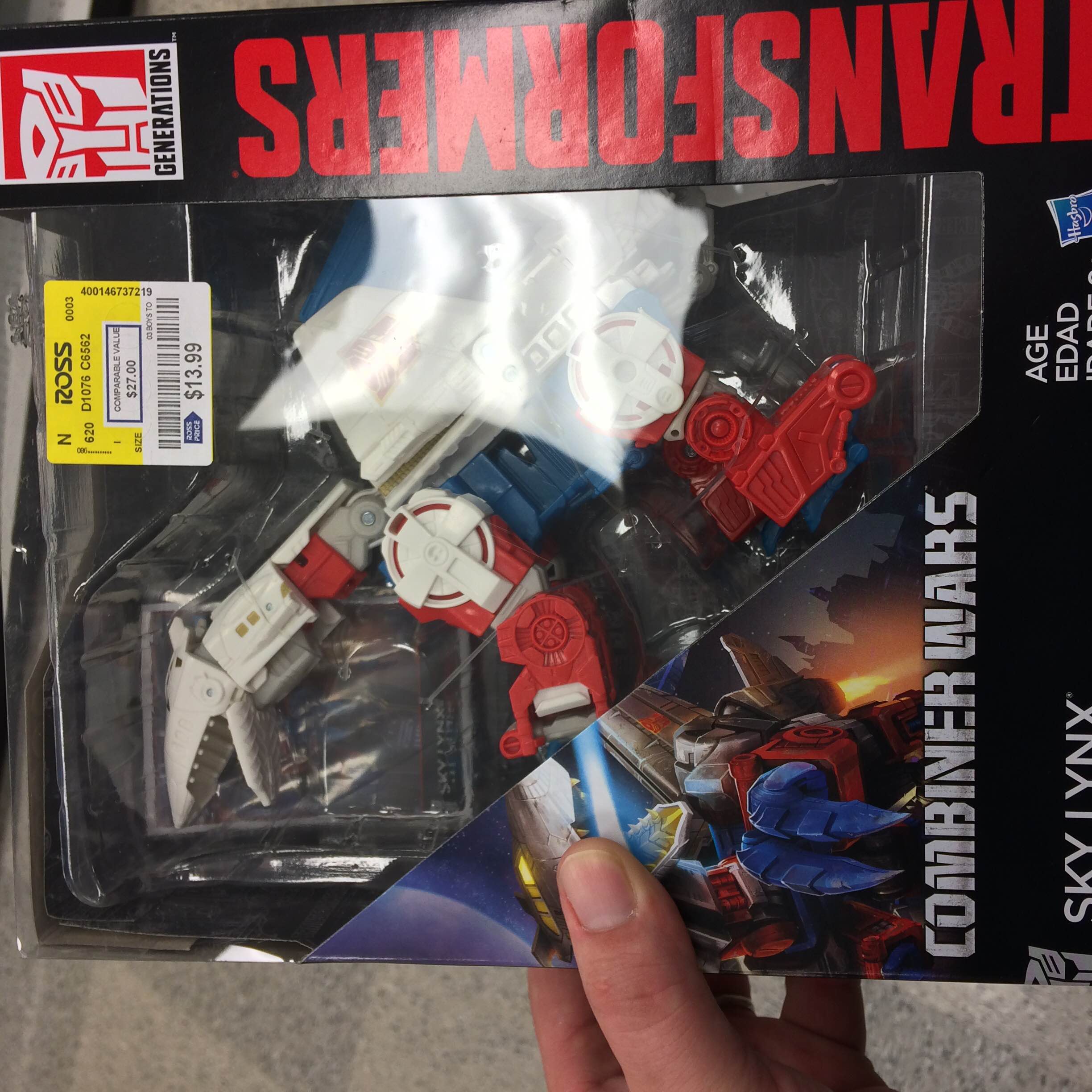 Transformers Combiner Wars Sky Lynx and Onslaught Showing Up at Ross