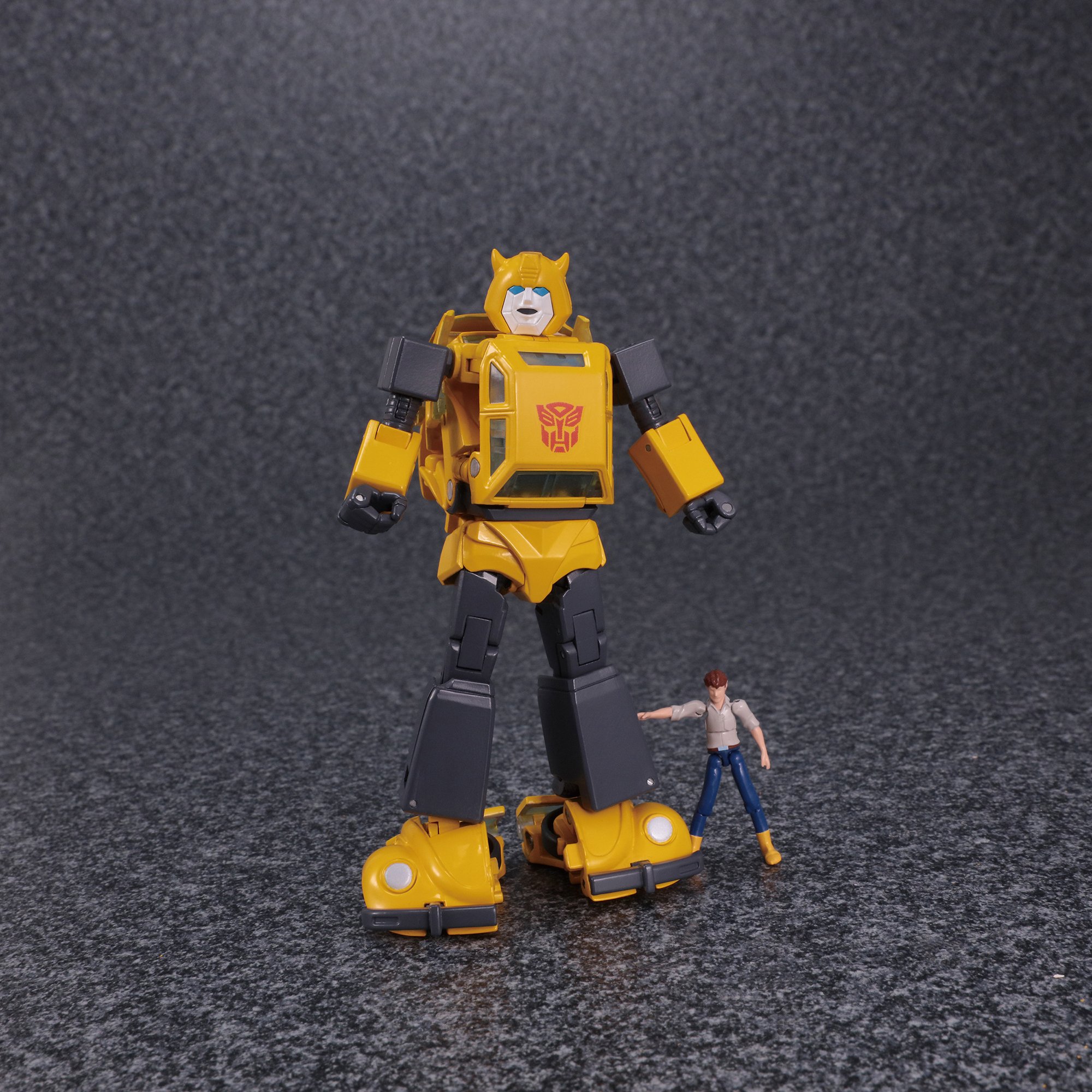 Hasbro Pulse is the New HastroToyShop with Preorders on New MPs, Siege and More