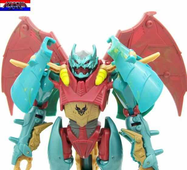 Pictorial Reviews: Transformers Prime Beast Hunters Deluxe Wave 2 Ripclaw & Starscream