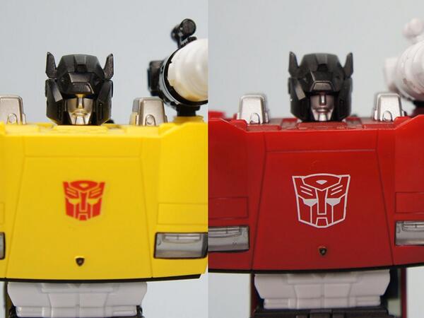 Takara Tomy Transformers Masterpiece MP-12T Tigertrack Comparison Image