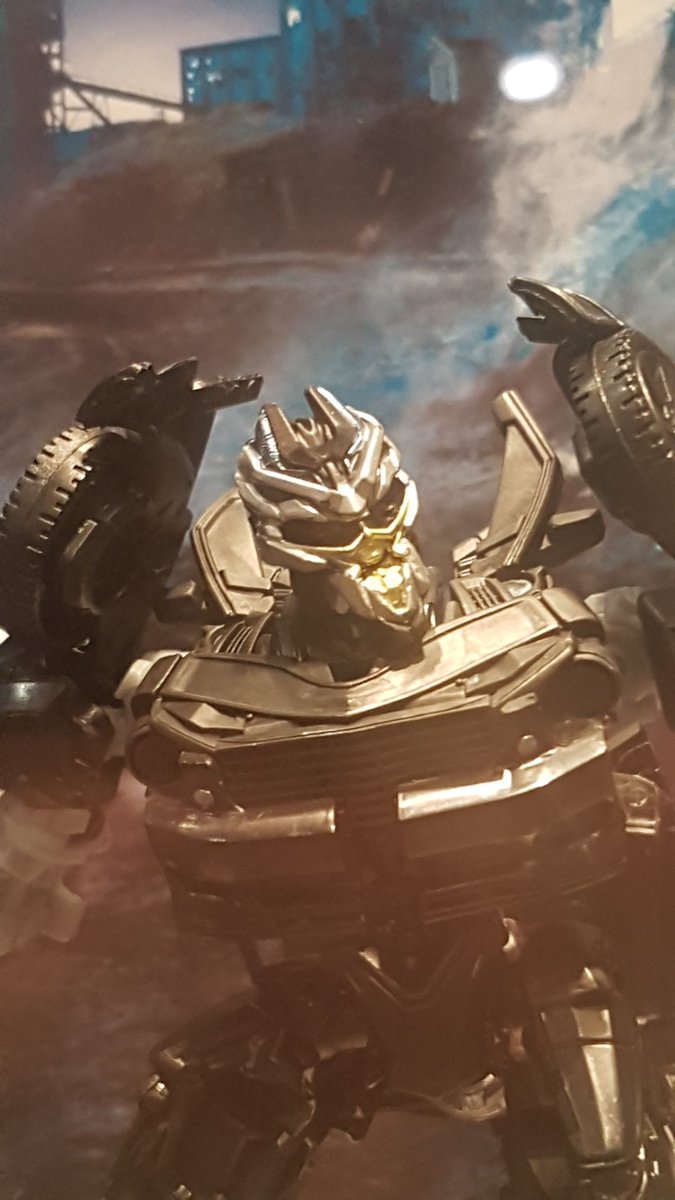 More Images of Transformers Studio Series Deluxe Reveals at Fan Expo Canada #FXC18