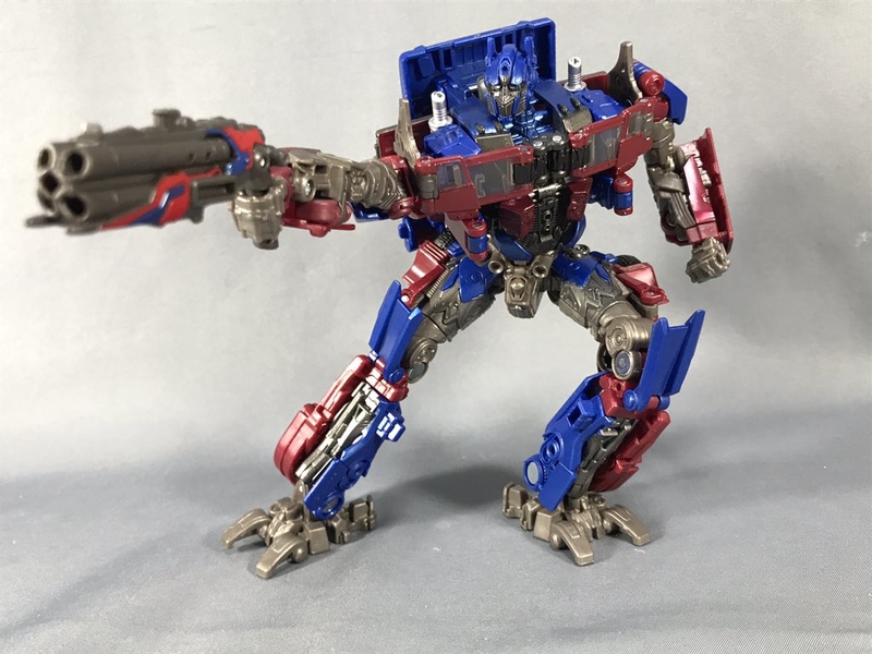 More In Hand Images of Takara Tomy Transformers Quad Barreled Shotgun