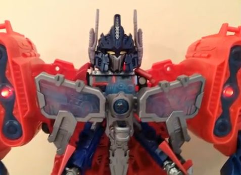 Transformers Prime Cyberverse Optimus Maximus Video Review