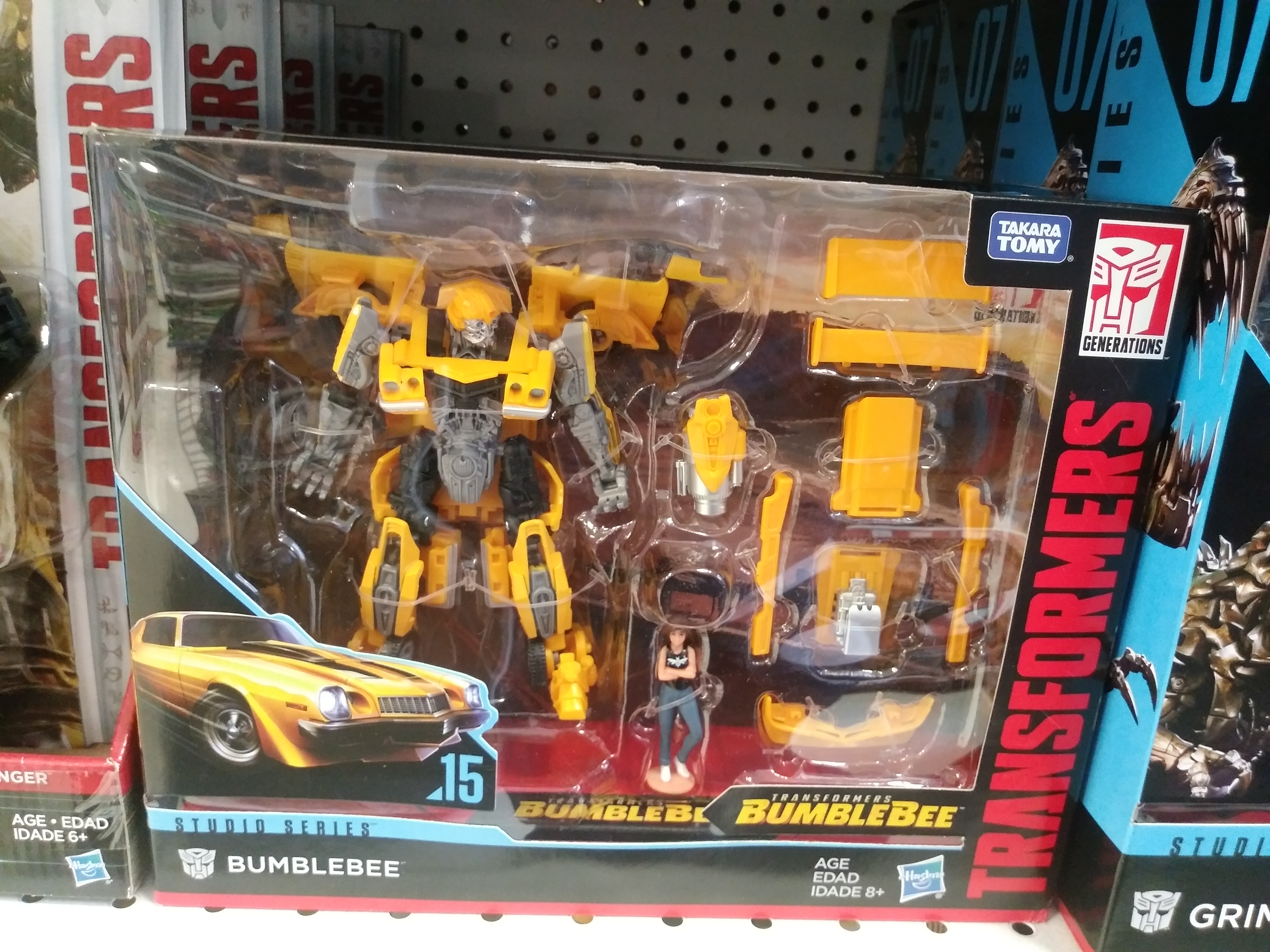 Info on Exclusive Studio Series Outside the US with SS 36 Drift in UK and SS 15 Bumblebee in Canada