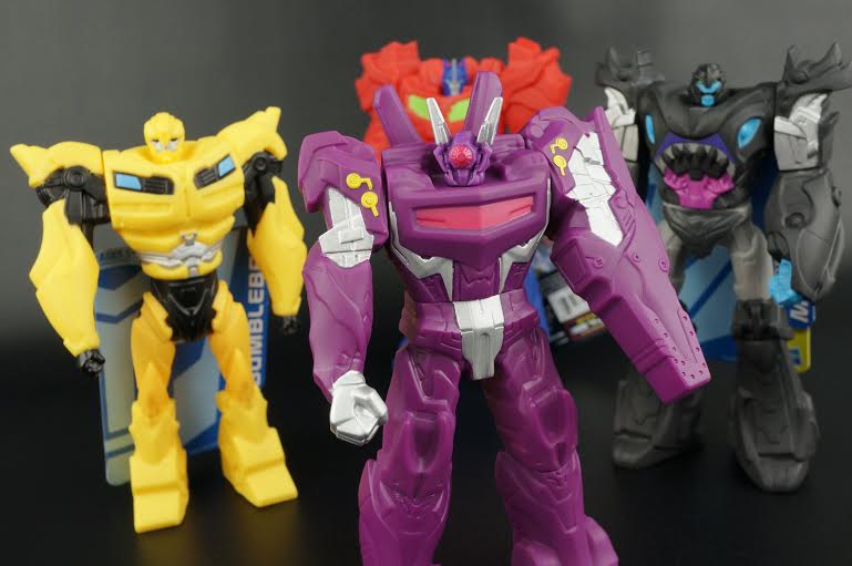 New Galleries: Beast Hunters Titan Guardians Shockwave, Megatron, Bumblebee and Optimus Prime