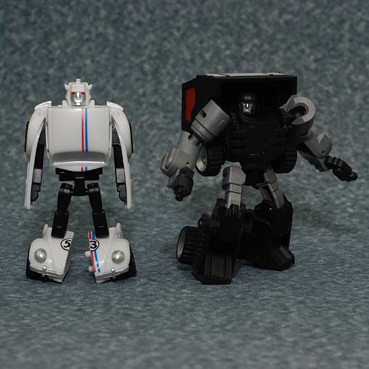 Upcoming iGear Repaints: Black Rager and Herbie the Love Bee