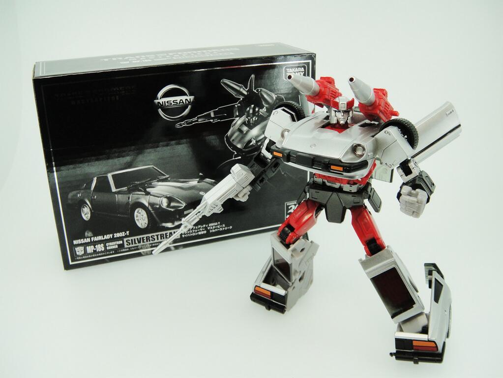 New pictures of Takara Tomy Tokyo Toy Show Exclusive MP-18S Silver Streak