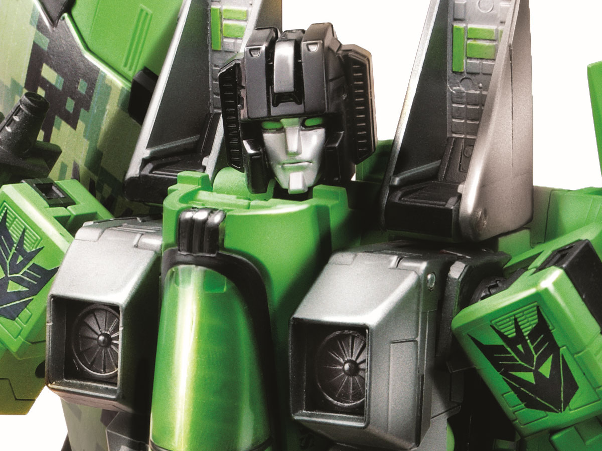 Official product images of Masterpiece Acid Storm