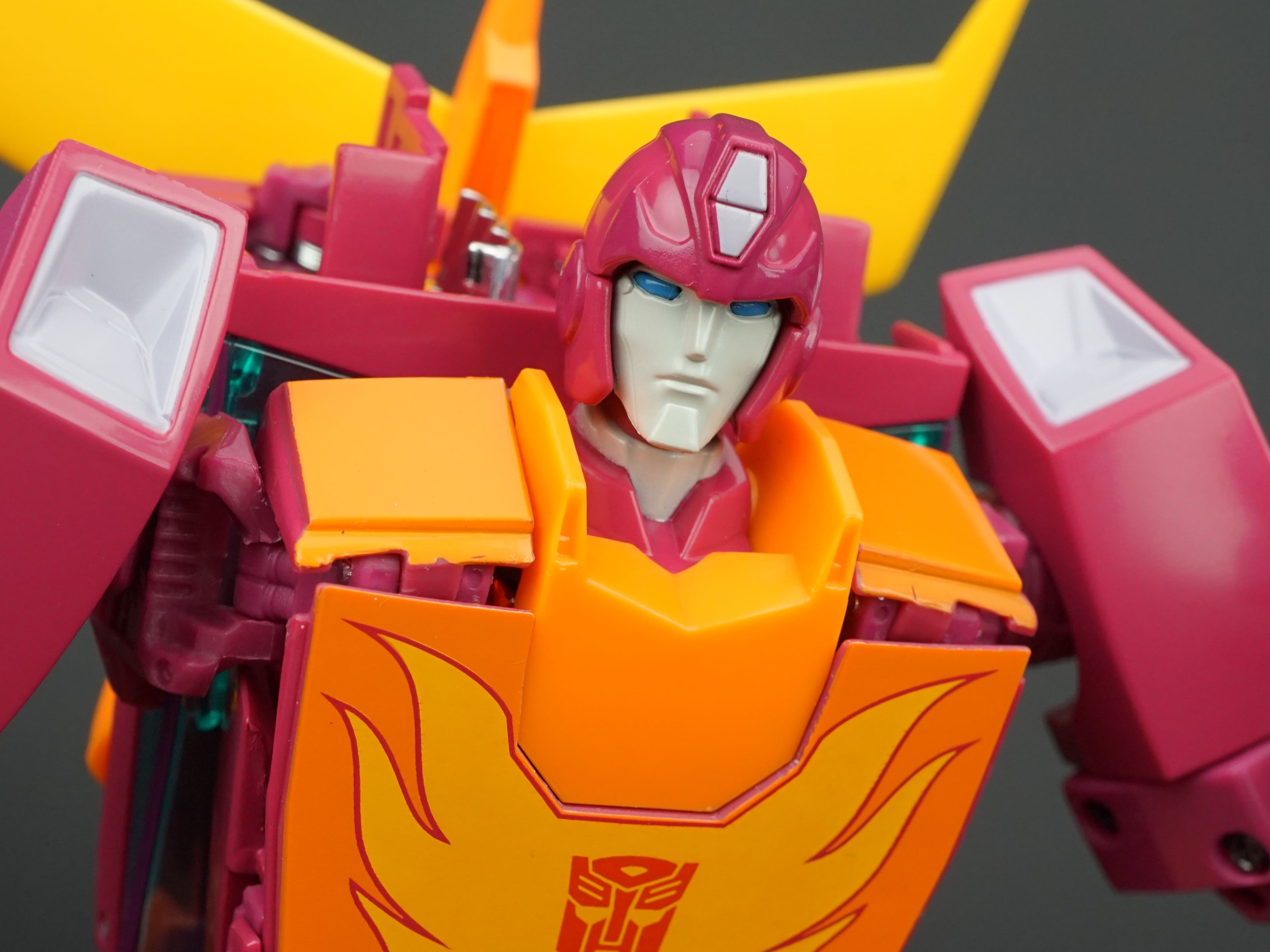 New Gallery: Transformers Masterpiece MP-28 Hot Rodimus