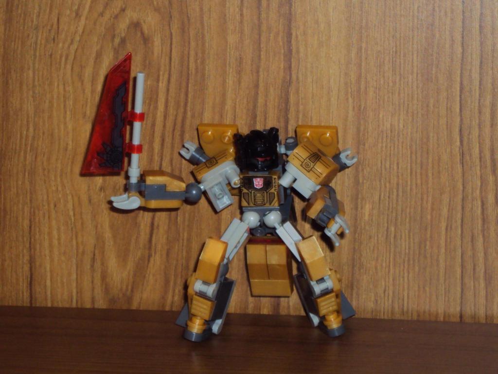 Pictorial Review - Kre-O Transformers Battle Changers Grimlock