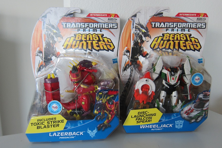 Transformers Prime "Beast Hunters" Deluxe Wave 1 and New Bot Shots Stunticons and Autobot Polar Assault Sets Sighted at Retail