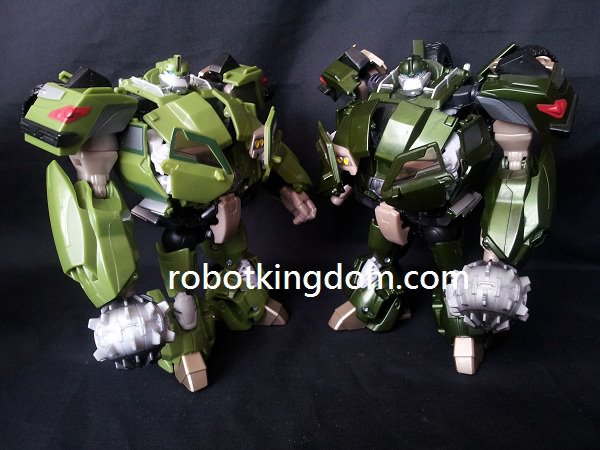 Transformers Prime "First Edition" Hasbro vs. Takara Comparison Images