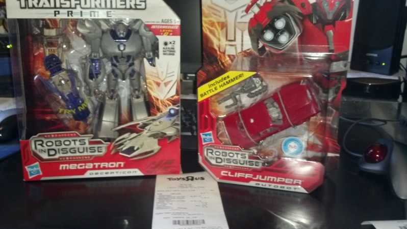 Transformers Prime "Robots in Disguise" Powerizers Found at Retail