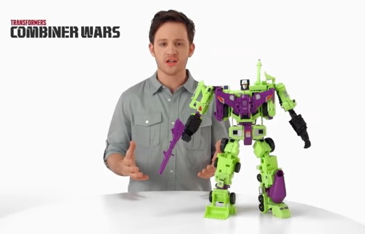 Official Demo Video of Transformers Generations Combiner Wars Devastator
