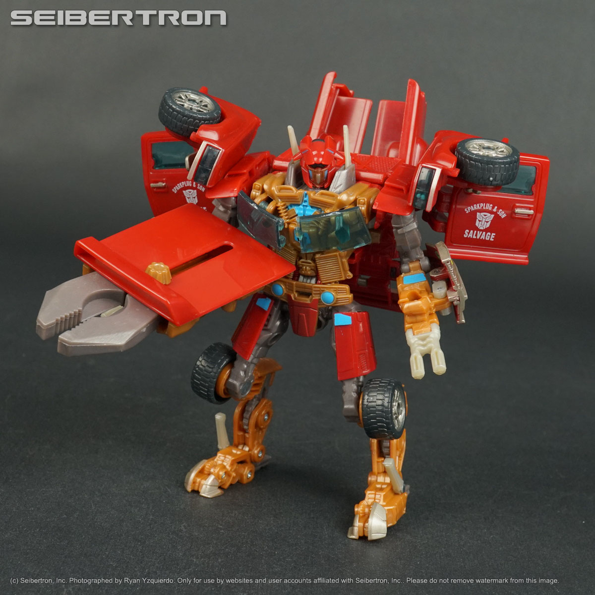 New products @ Seibertron Store: Sonic Hedgehog comics, Star Wars comics, TMNT comics, Transformers toys and more