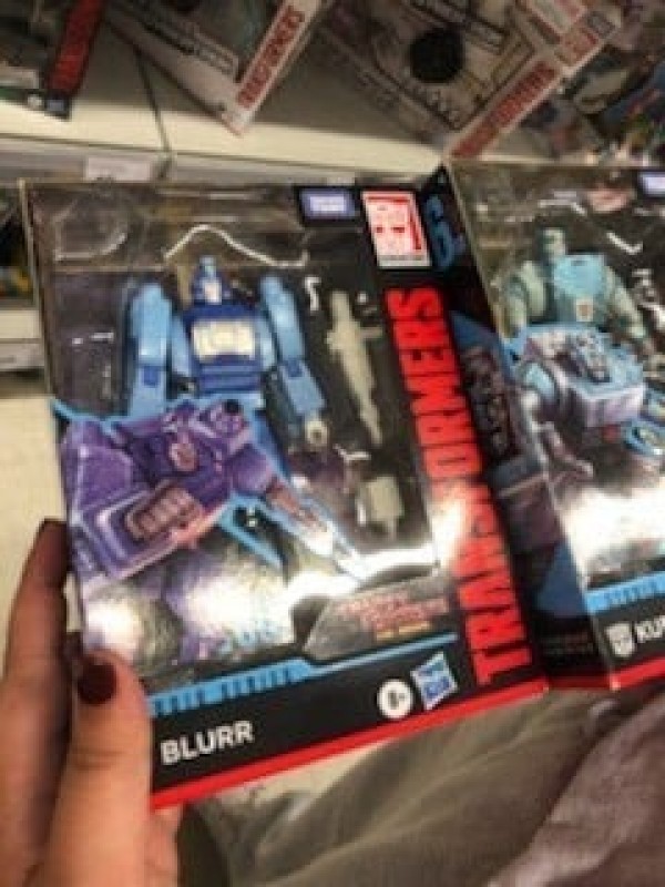 Transformers Studio Series SS 86 Voyager and Deluxe Figures Found at Kmart Australia