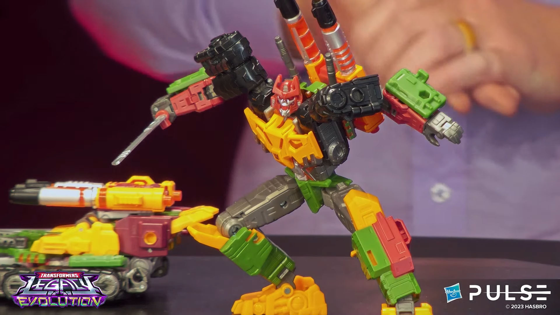 New Transformers Reveals From Today's Stream Include Leader ROTB Primal, Legacy Bludgeon and More