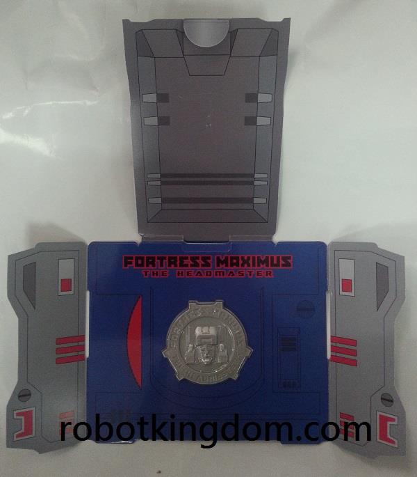 Additional Images of Takara Tomy Transformers Encore #23 Fortress Maximus Packaging and Promotional Items