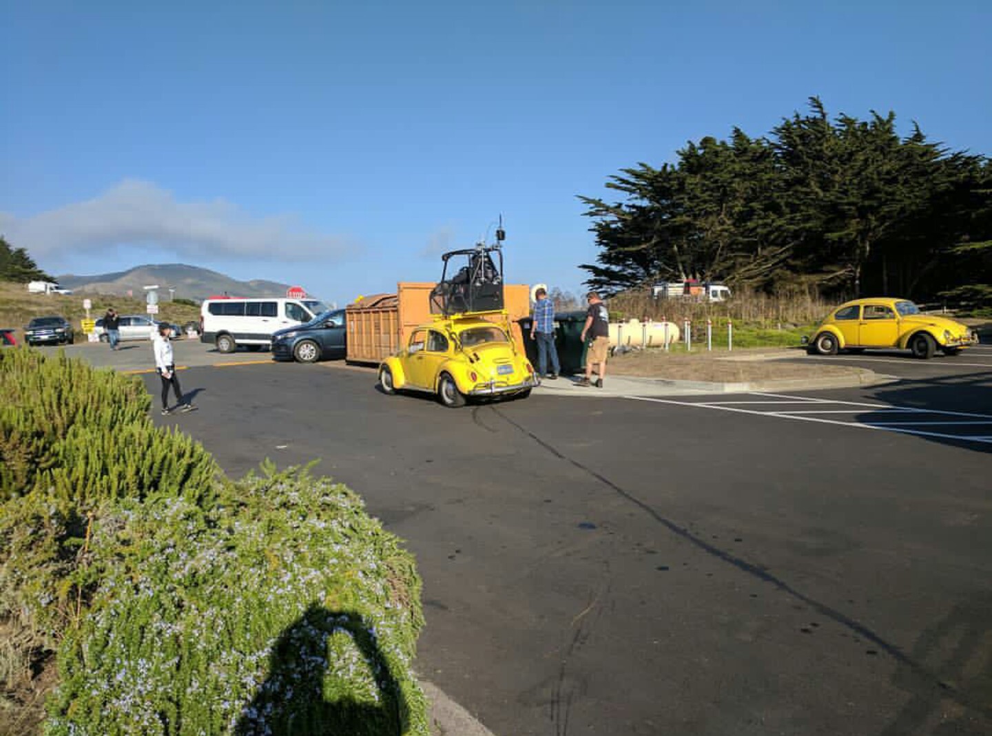 New Set Images from the Transformers Universe: Bumblebee Movie; Cars, Buildings, VW Beetles