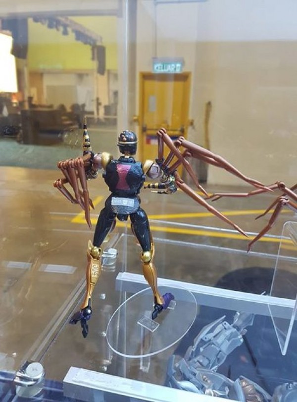 More Images of MP-46 Blackarachnia Showing the Spider Correctly Transformed at Multiple Angles