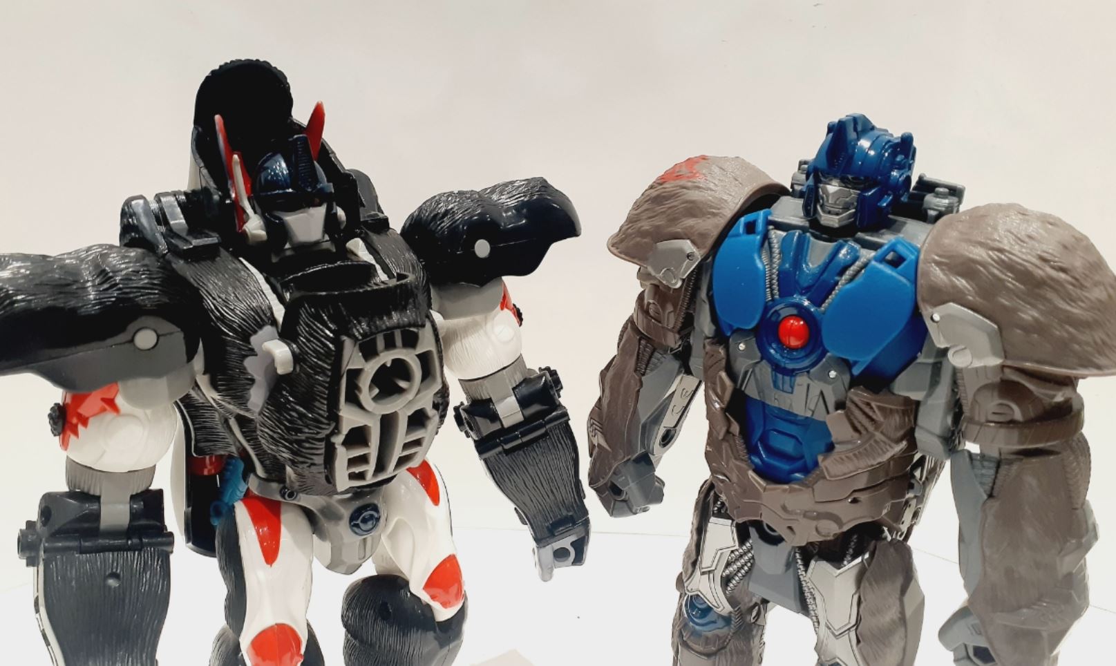 Rise of the Beasts Smash and Change Optimus Primal Review and Japanese Commercial
