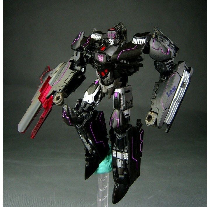 In-Hand Images: Takara Tomy Transformers Generations TG-25 Megatronus