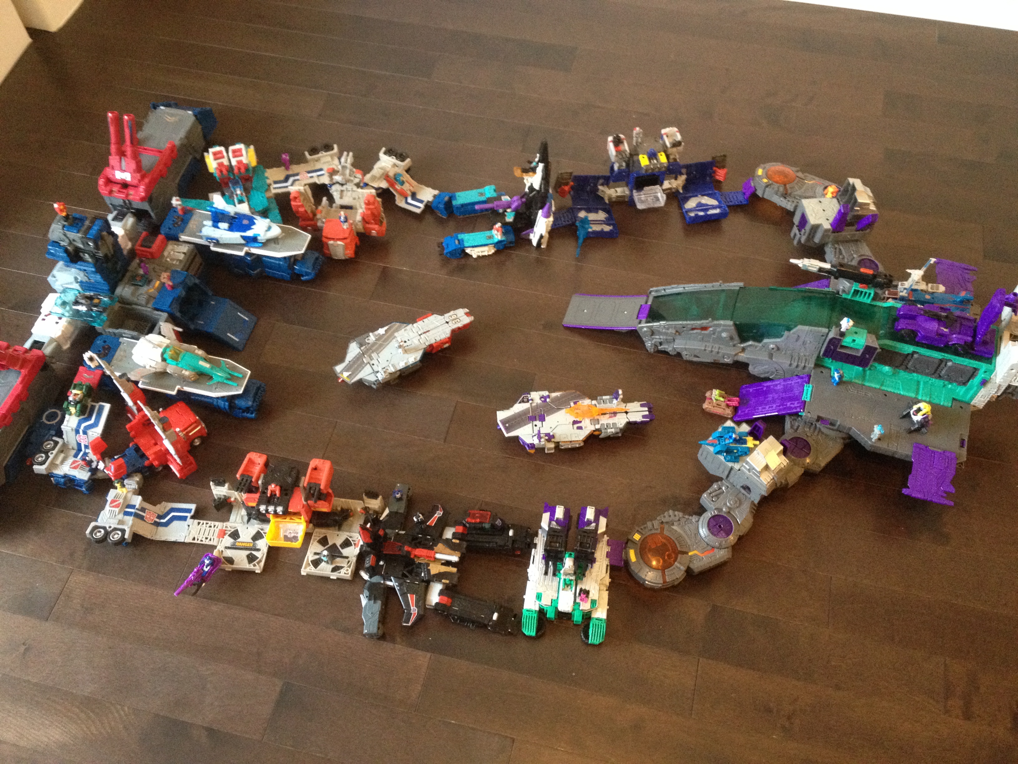 Pictures of Every Transformers Titans Return Bases Connected Together